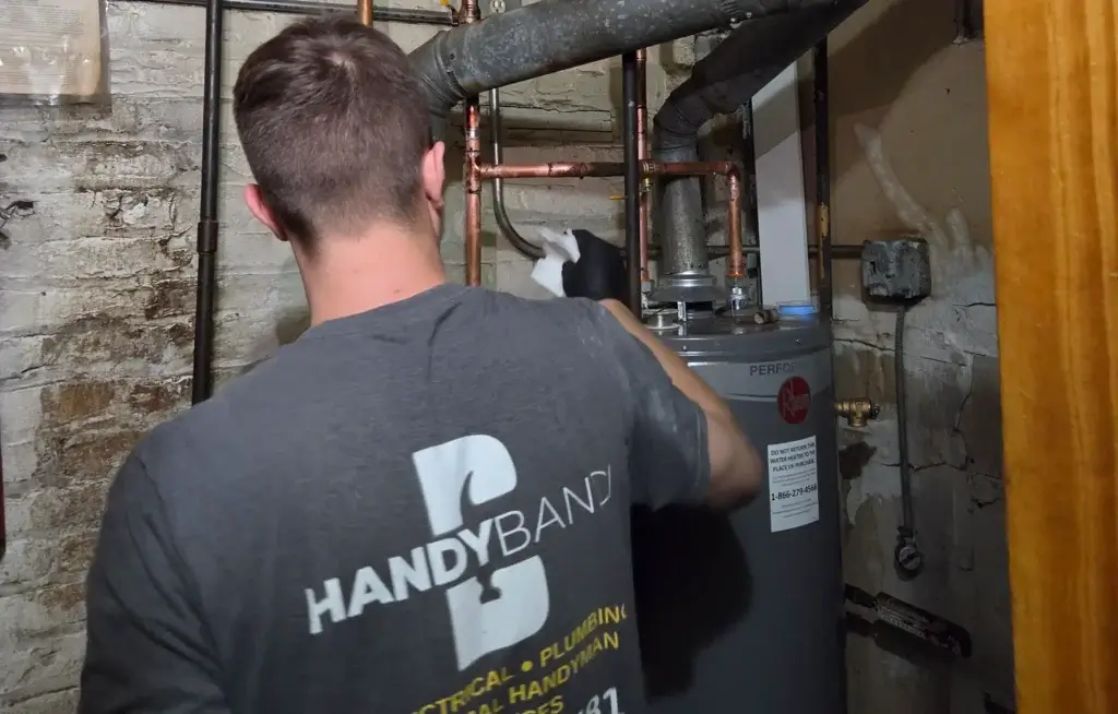 Plumbing Services in Chicago by Professional HandyBandi Team