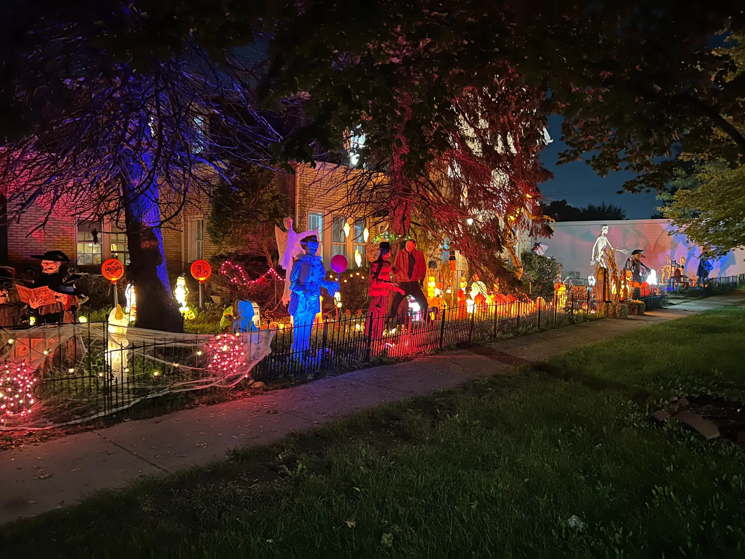 Halloween Decorating Service in Chicago